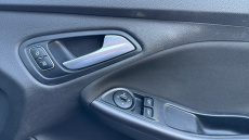 Ford Focus 1.5 EcoBoost ST-Line 5dr Petrol Estate